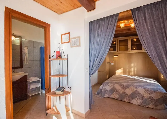 Holiday home Piccola Oasi 9 By Interhome